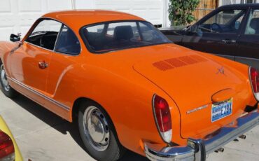 Volkswagen-1974-orange-5