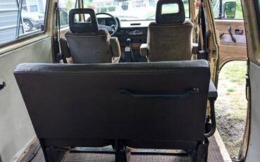 Volkswagen-1982-brown-4