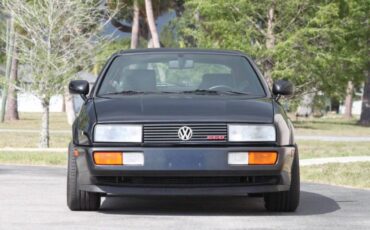 Volkswagen-1990-black-9