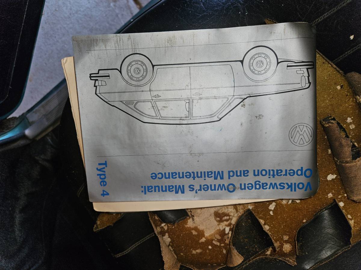 Volkswagen-411-1972-6