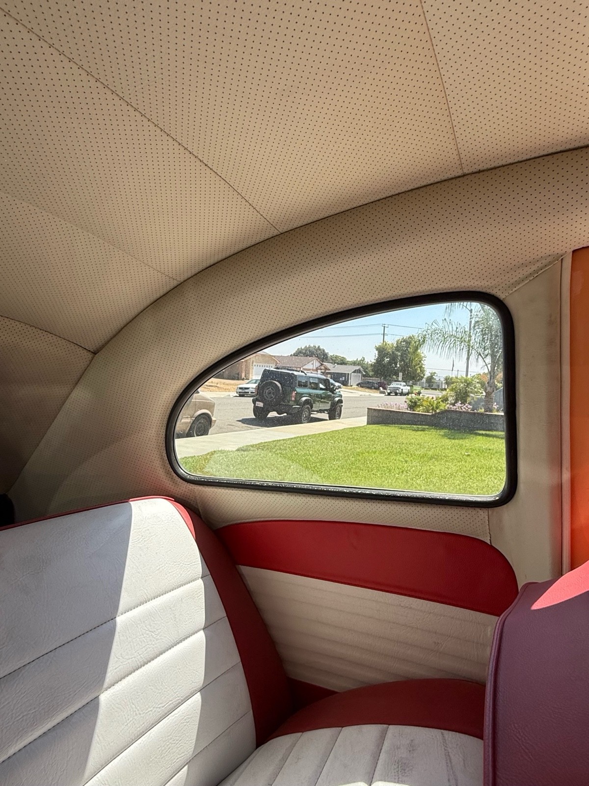 Volkswagen-Beetle-1957-12