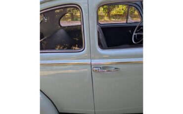 Volkswagen-Beetle-1960-Blue-Black-16