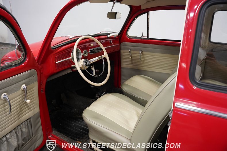 Volkswagen-Beetle-1962-Red-Beige-3