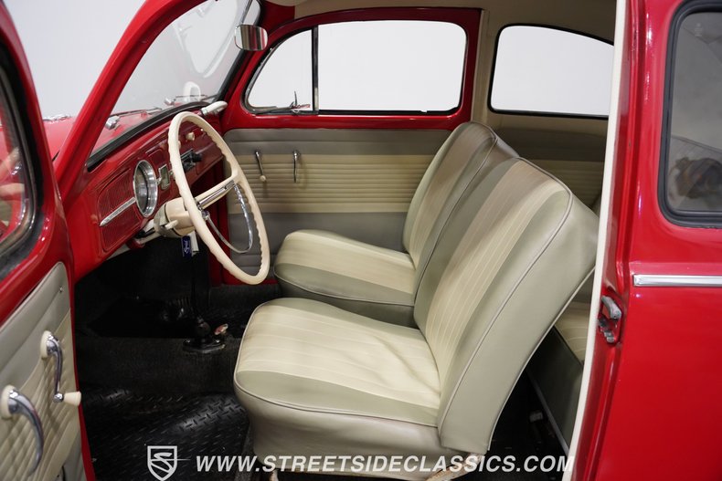 Volkswagen-Beetle-1962-Red-Beige-37