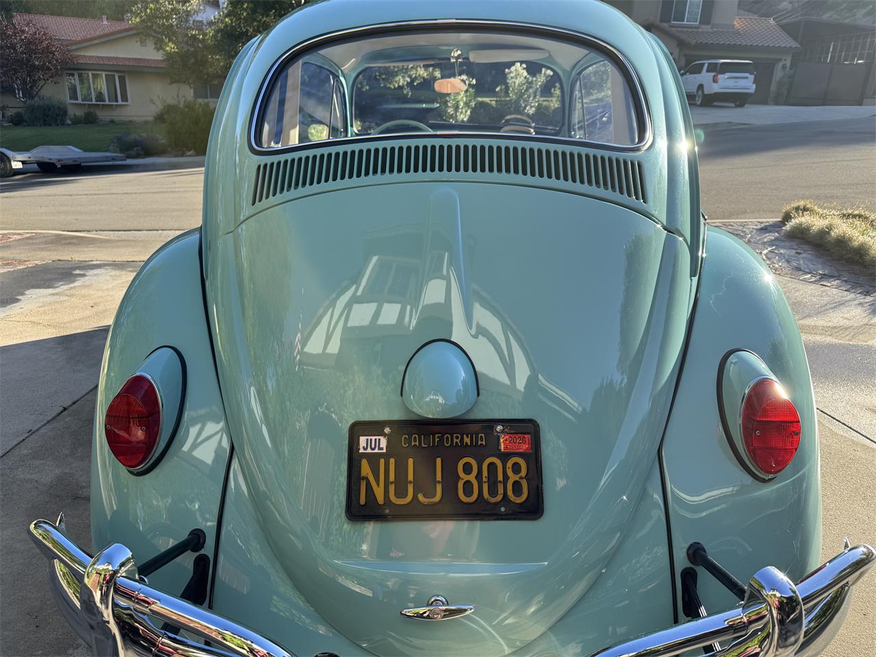Volkswagen-Beetle-1962-sea-foam-green-beige-3