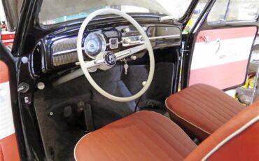 Volkswagen-Beetle-1964-Black-Red-13