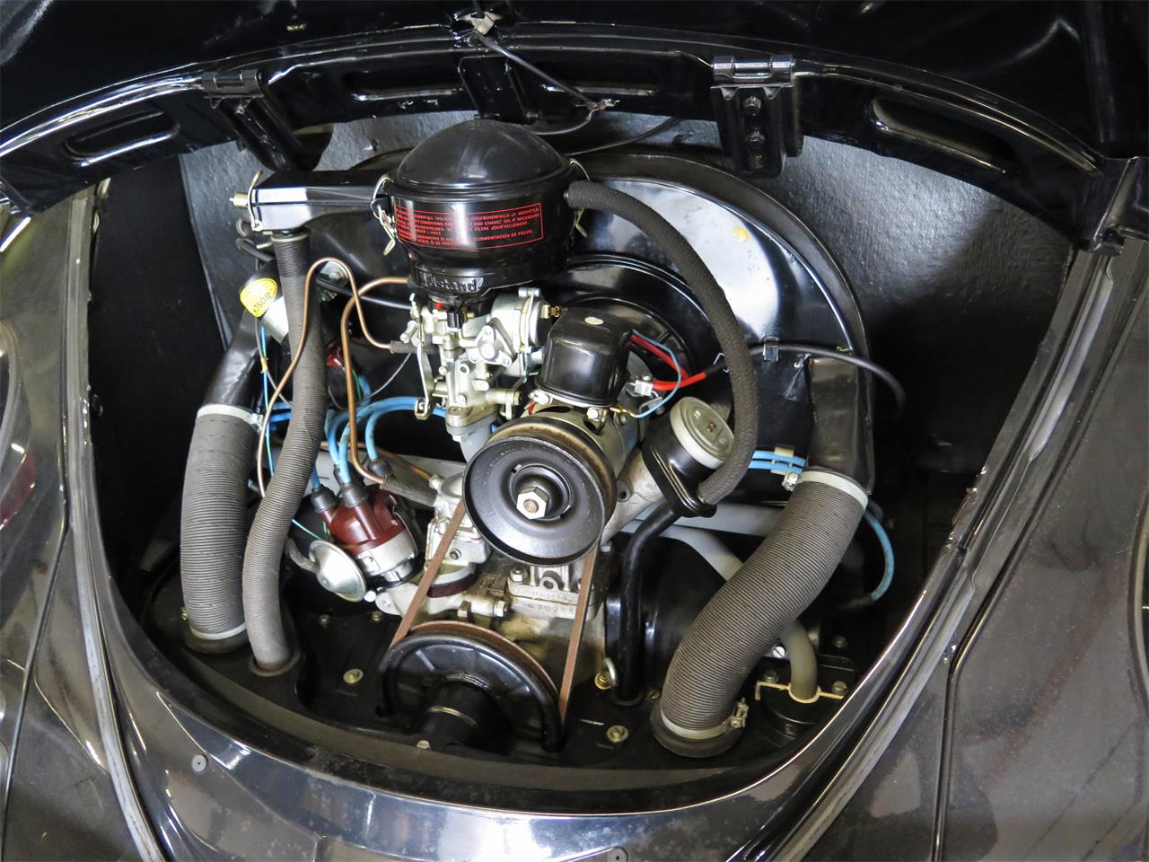 Volkswagen-Beetle-1964-Black-Red-19