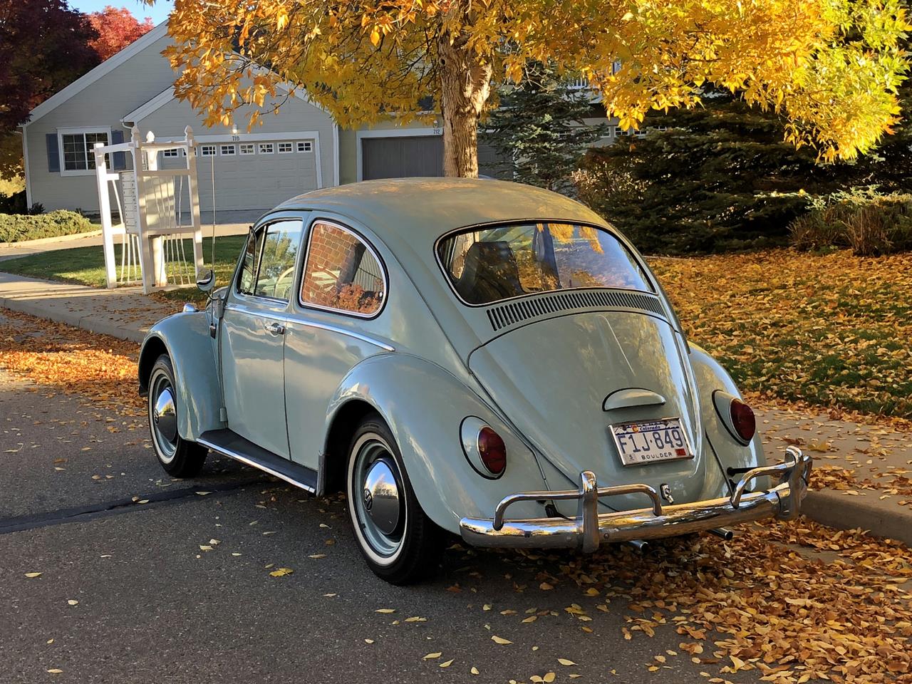 Volkswagen-Beetle-1965-Bahama-Blue-Matching-3