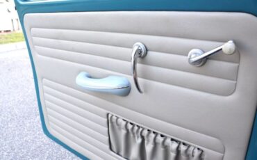 Volkswagen-Beetle-1966-Blue-White-11