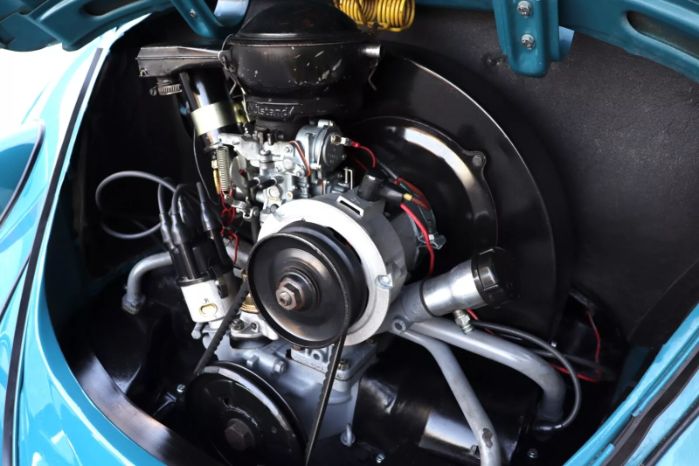 Volkswagen-Beetle-1966-Blue-White-13