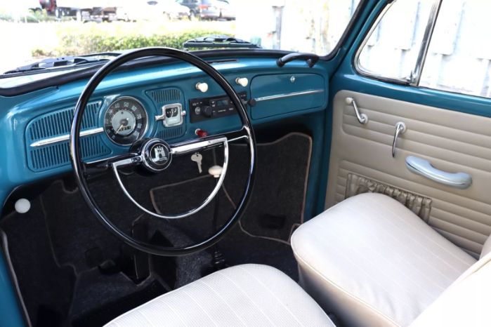 Volkswagen-Beetle-1966-Blue-White-31