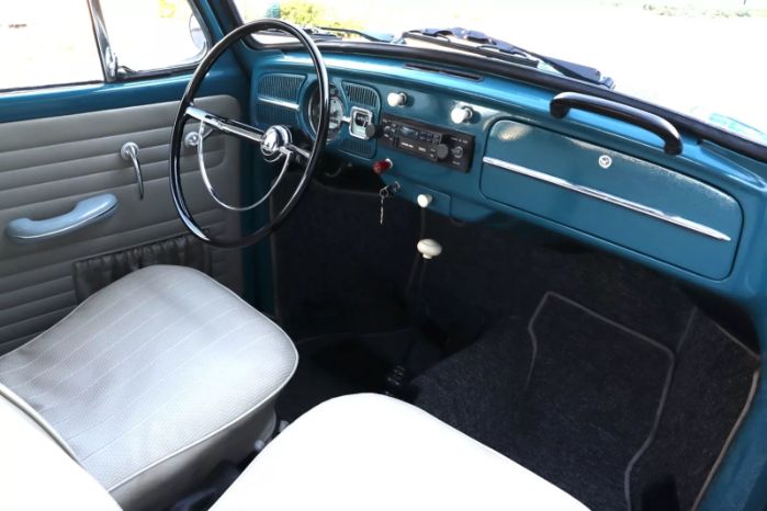 Volkswagen-Beetle-1966-Blue-White-33