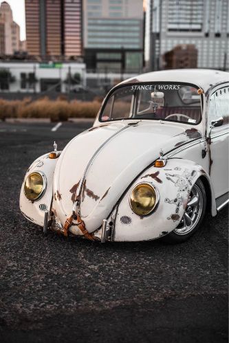 Volkswagen-Beetle-1966-Tan-Red-10