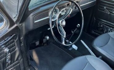 Volkswagen-Beetle-1967-Black-12