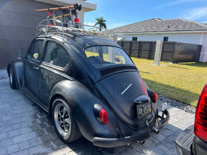 Volkswagen-Beetle-1967-Black-9