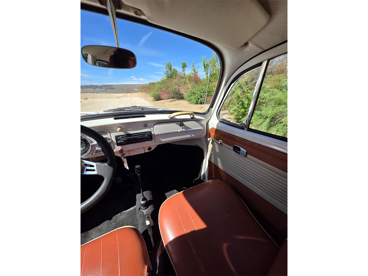 Volkswagen-Beetle-1967-White-Red-amp-White-16