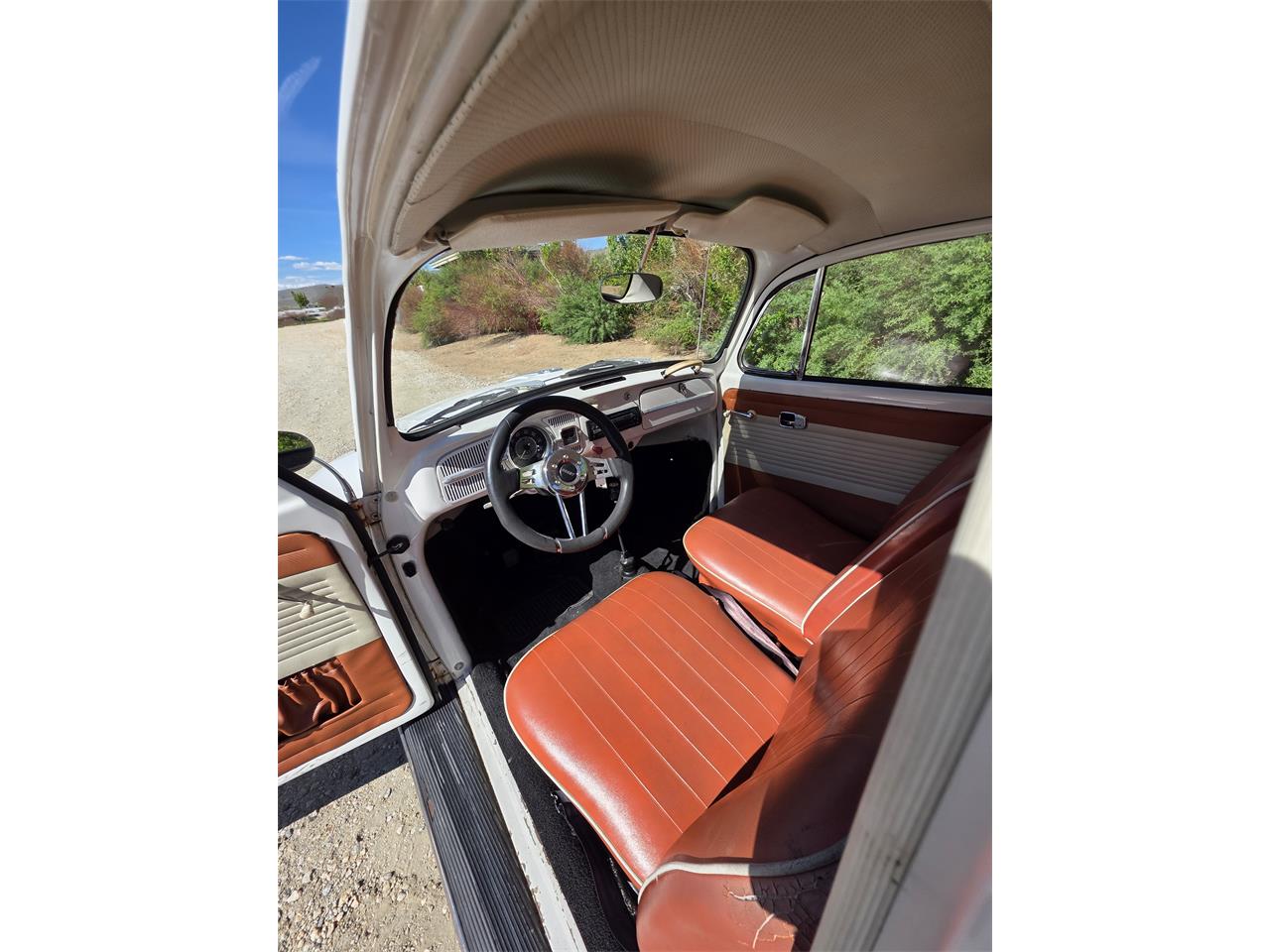Volkswagen-Beetle-1967-White-Red-amp-White-8