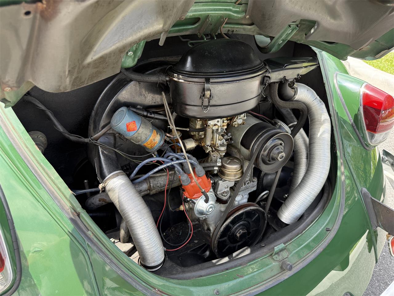 Volkswagen-Beetle-1970-Green-Black-17