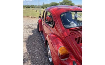 Volkswagen-Beetle-1974-Red-Black-2