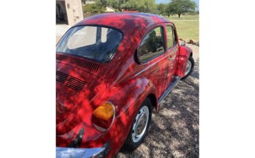 Volkswagen-Beetle-1974-Red-Black-4