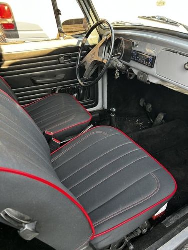 Volkswagen-Beetle-1976-Gray-Black-7