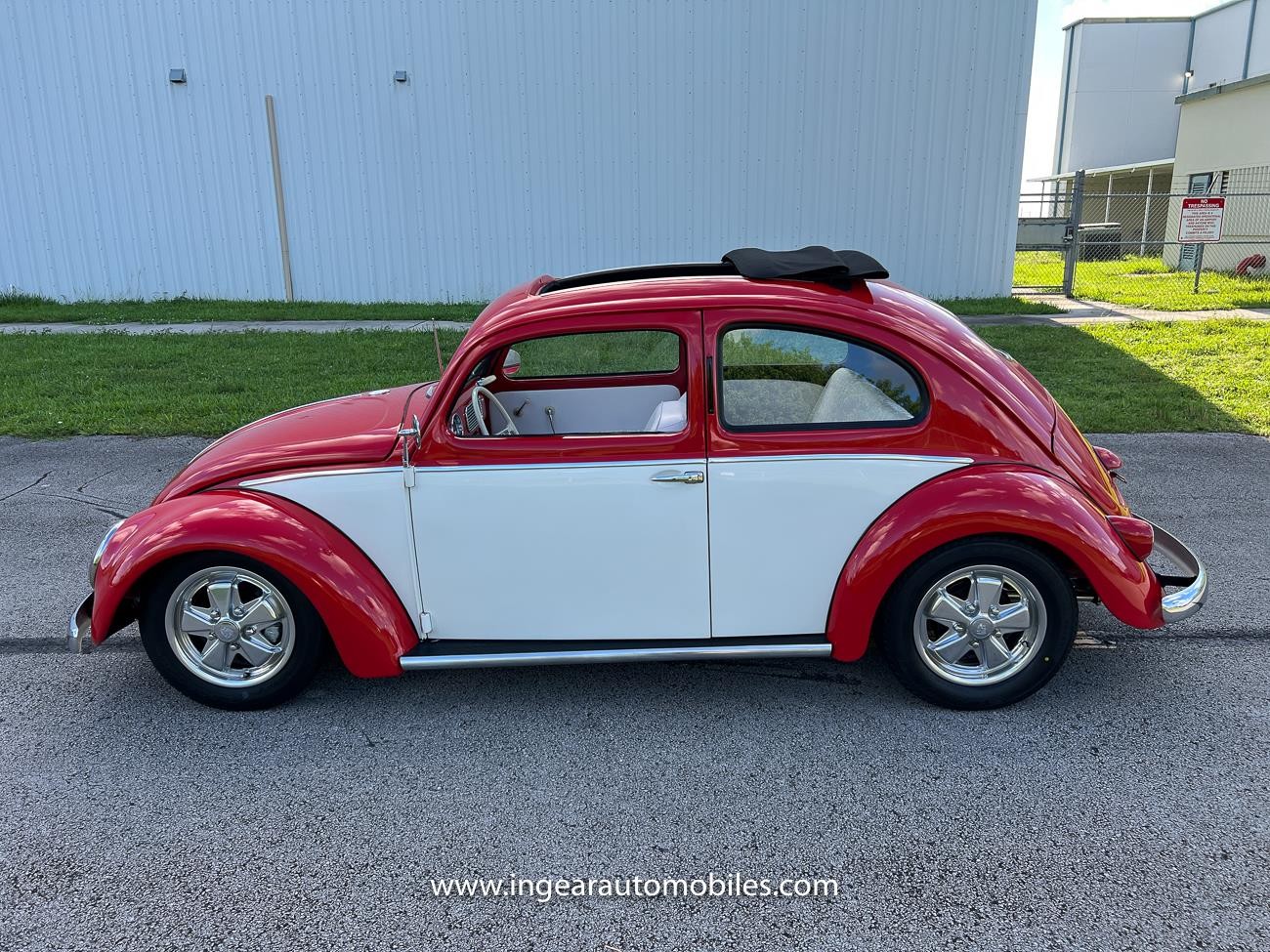 Volkswagen-Beetle-Classic-1956-coupe-13