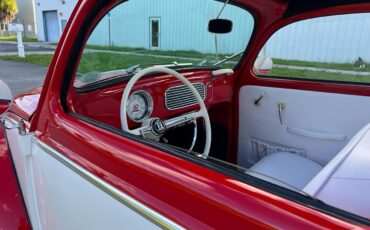 Volkswagen-Beetle-Classic-1956-coupe-23