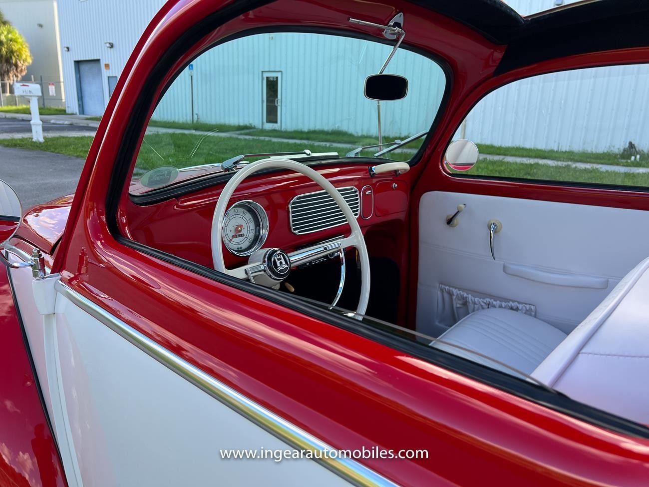 Volkswagen-Beetle-Classic-1956-coupe-23