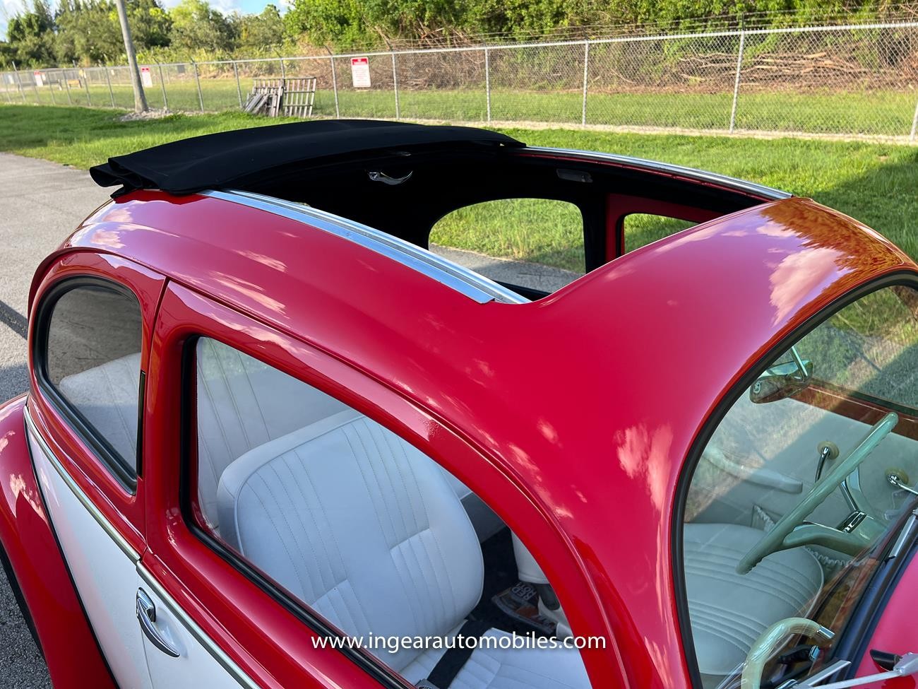 Volkswagen-Beetle-Classic-1956-coupe-33