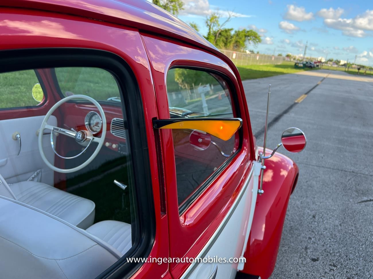 Volkswagen-Beetle-Classic-1956-coupe-7