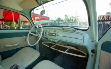 Volkswagen-Beetle-Classic-1964-Sedan-21