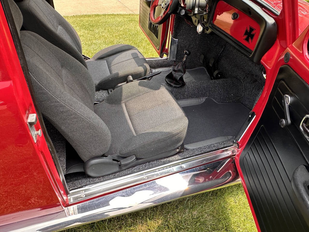 Volkswagen-Beetle-Classic-1968-Coupe-39