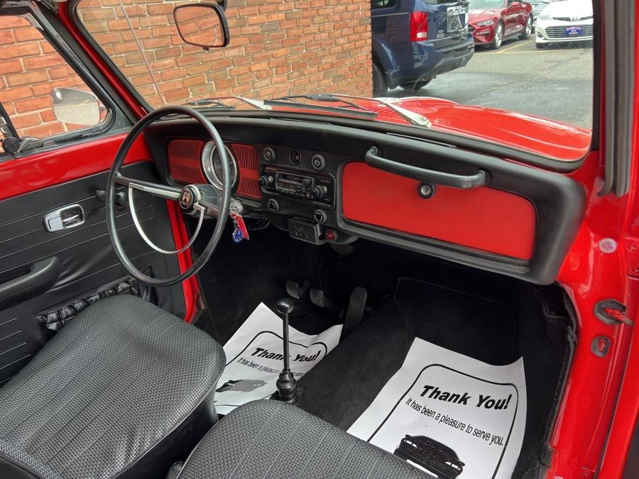 Volkswagen-Beetle-Classic-1969-Convertible-30