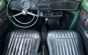 Volkswagen-Beetle-Classic-1971-Coupe-13