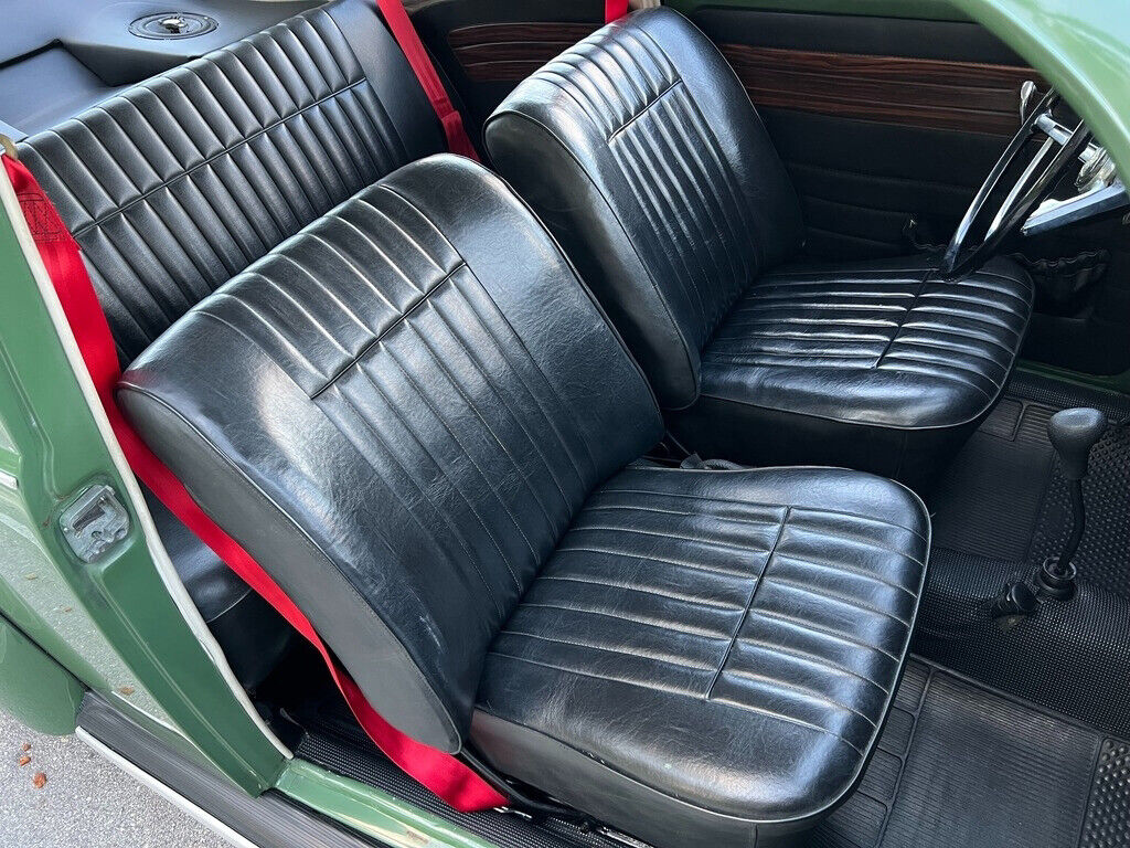 Volkswagen-Beetle-Classic-1971-Coupe-16