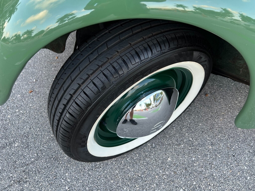 Volkswagen-Beetle-Classic-1971-Coupe-18
