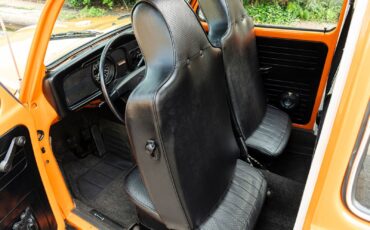 Volkswagen-Beetle-Classic-1972-Coupe-19