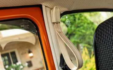 Volkswagen-Beetle-Classic-1972-Coupe-22