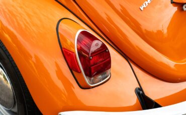Volkswagen-Beetle-Classic-1972-Coupe-38