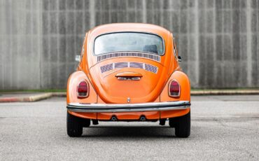 Volkswagen-Beetle-Classic-1972-Coupe-5