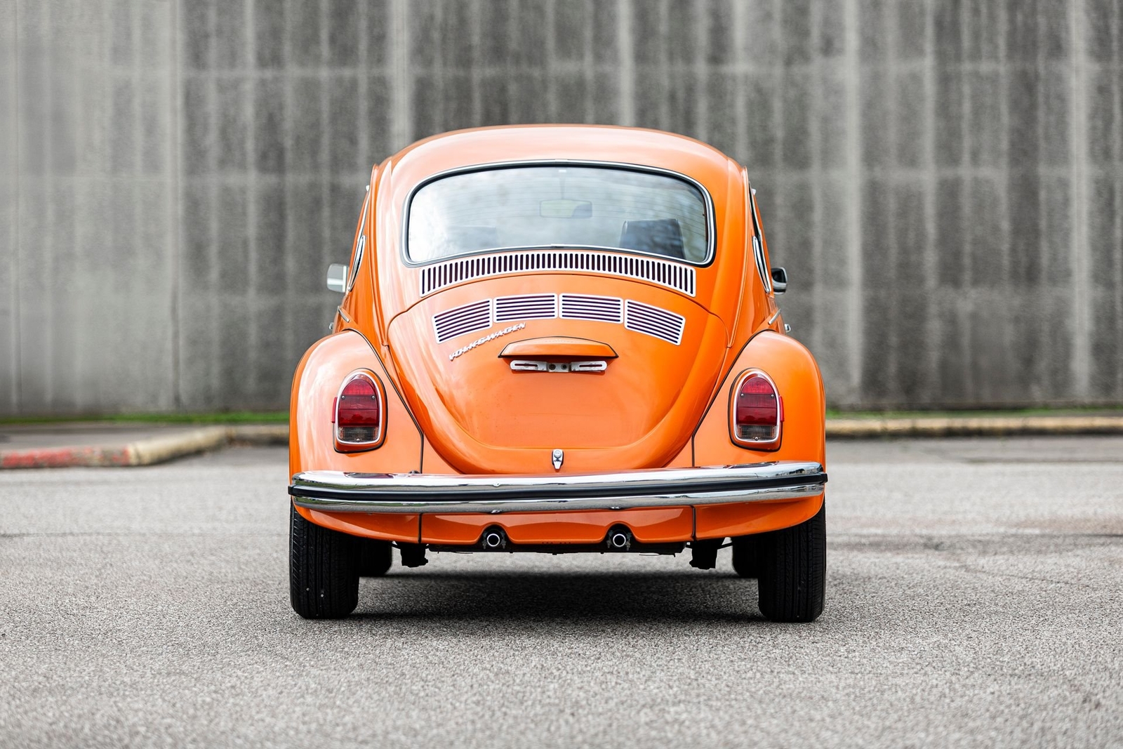 Volkswagen-Beetle-Classic-1972-Coupe-5
