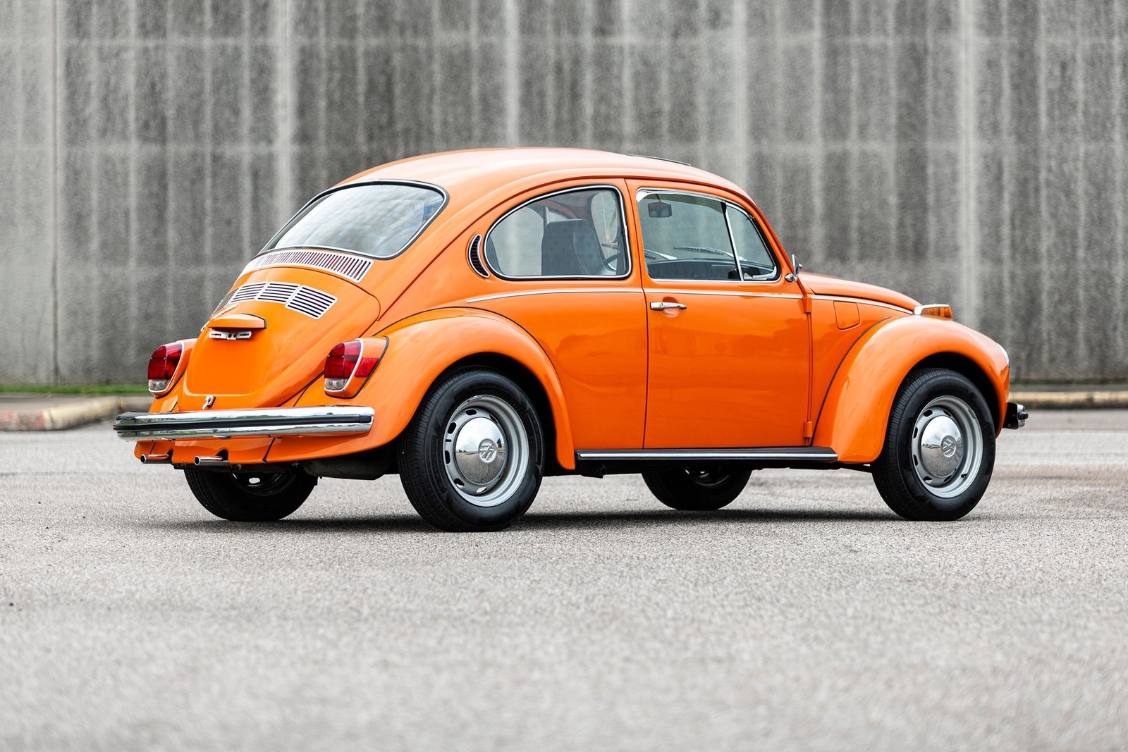 Volkswagen-Beetle-Classic-1972-Coupe-6