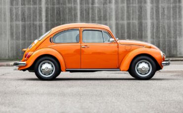 Volkswagen-Beetle-Classic-1972-Coupe-7