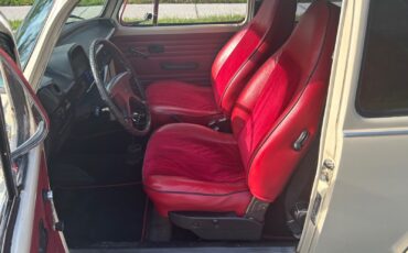 Volkswagen-Beetle-Classic-1973-Coupe-9
