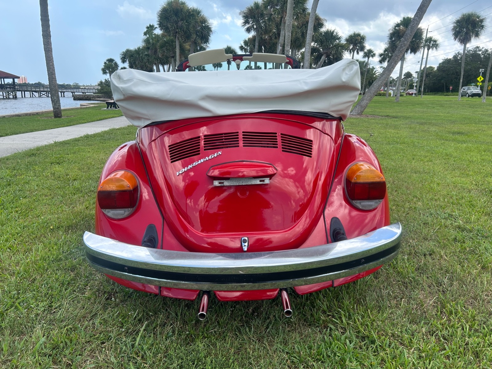Volkswagen-Beetle-Classic-1974-Convertible-6