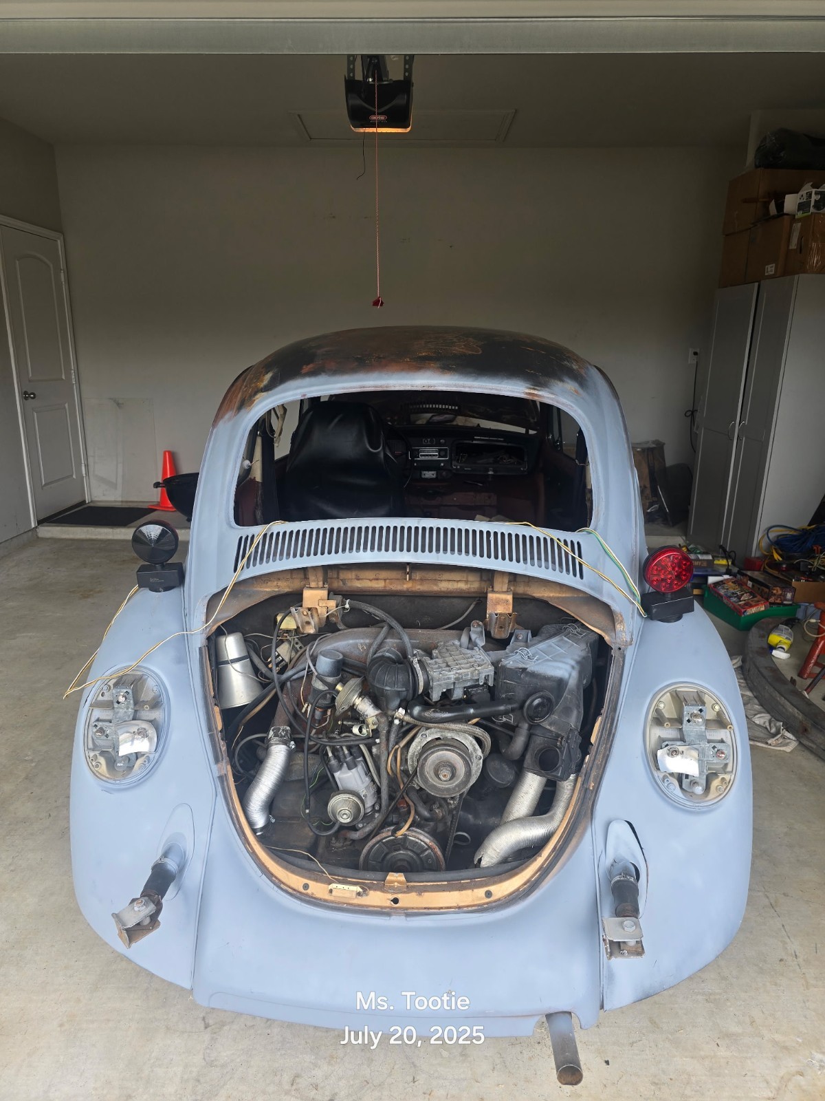 Volkswagen-Beetle-Classic-1974-Coupe-5