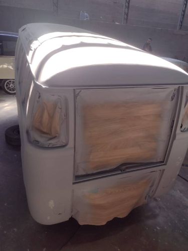 Volkswagen-Bus-1923-Custom-6