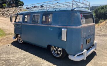 Volkswagen-Bus-1966-Blue-Patina-6