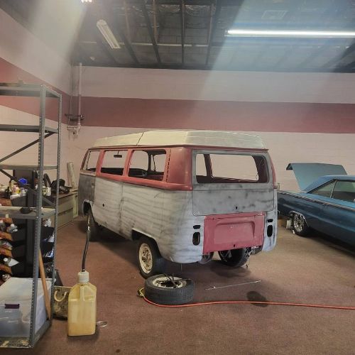 Volkswagen-Bus-1969-3