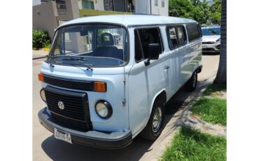 Volkswagen-Bus-1990-Blue-Gray-1